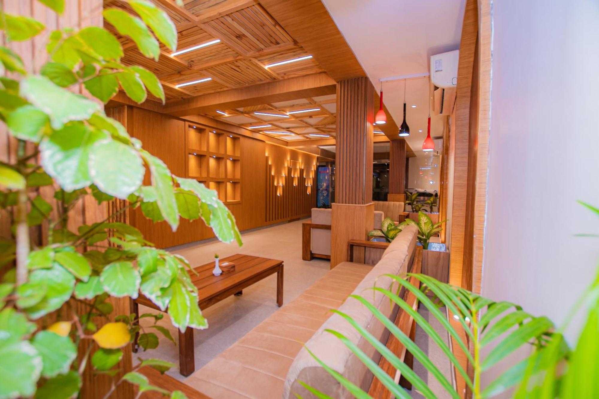 Temple Himalaya Hotel & Spa Pokhara Kültér fotó